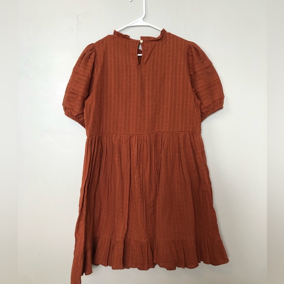 Dress from universal thread - Picture 5 of 7